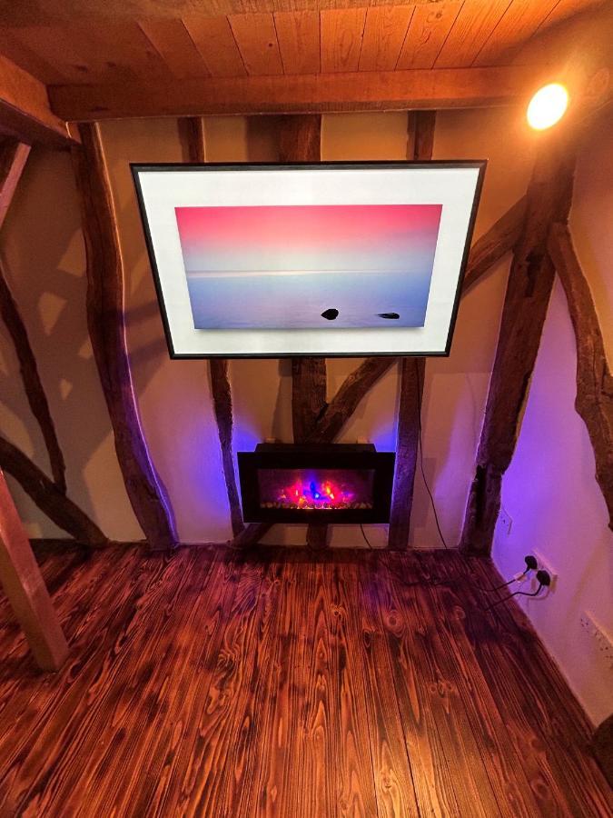 Cozy Cottage With Hot Tub! Cadnam Exteriér fotografie